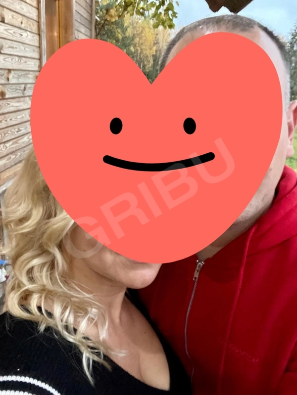 Intimate photo of couple JohnBig 5181988