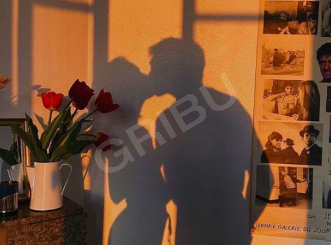 Intimate photo of couple Parits30 2185685